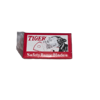 Tiger Safety Razor Blades, 10 Pieces - Silverline Pharmacy Surulere, Lagos